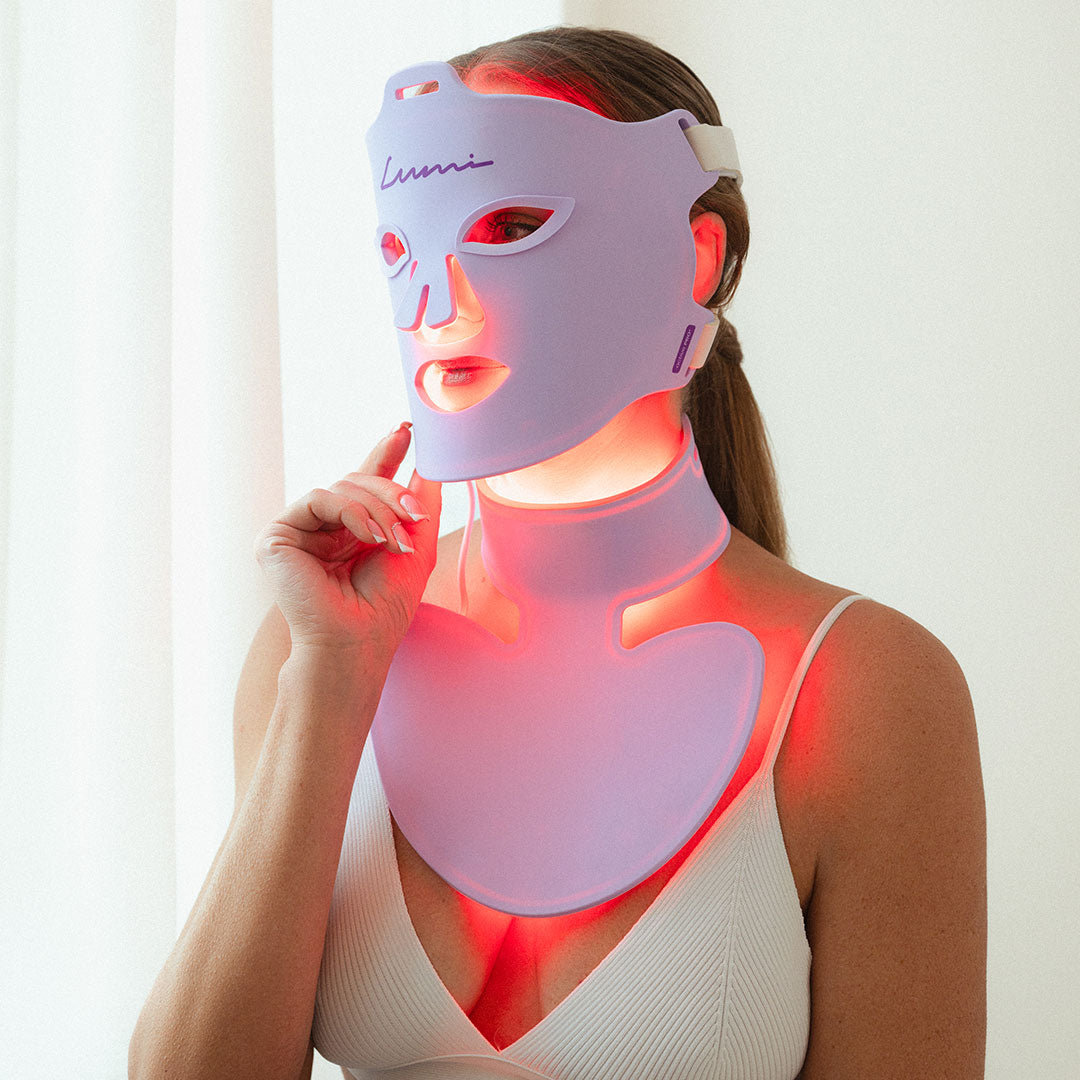 Der Lumi-Lichttherapie-Nacken- und Dekolleté-Maske